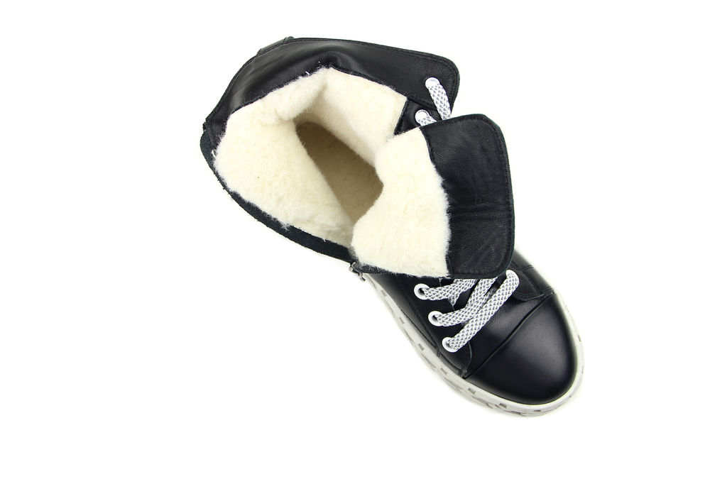 Ботинки 215.icebergw.Black/Байка