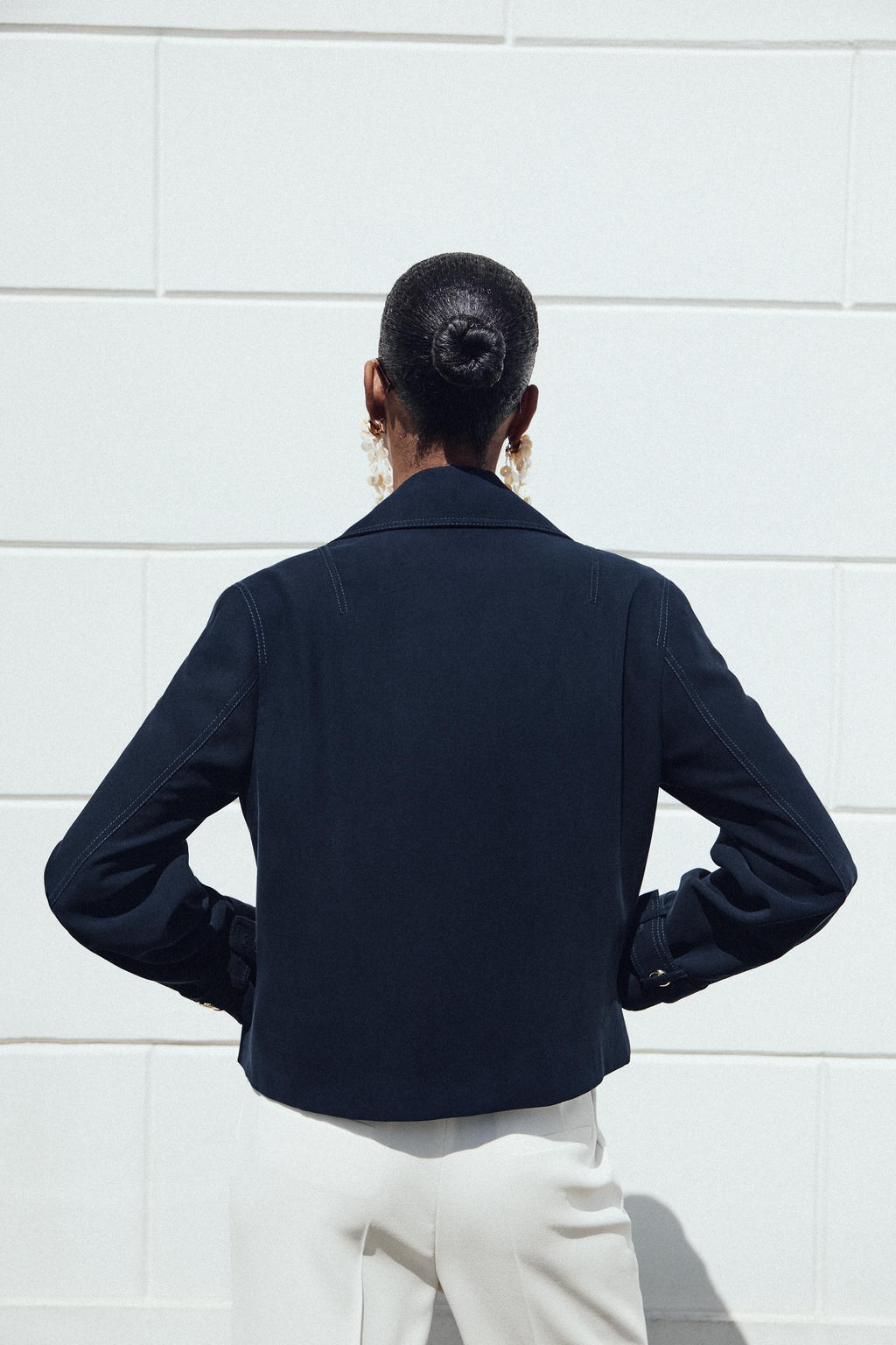 DOUBLE-BREASTED SHORT JACKET - Zara фото 5