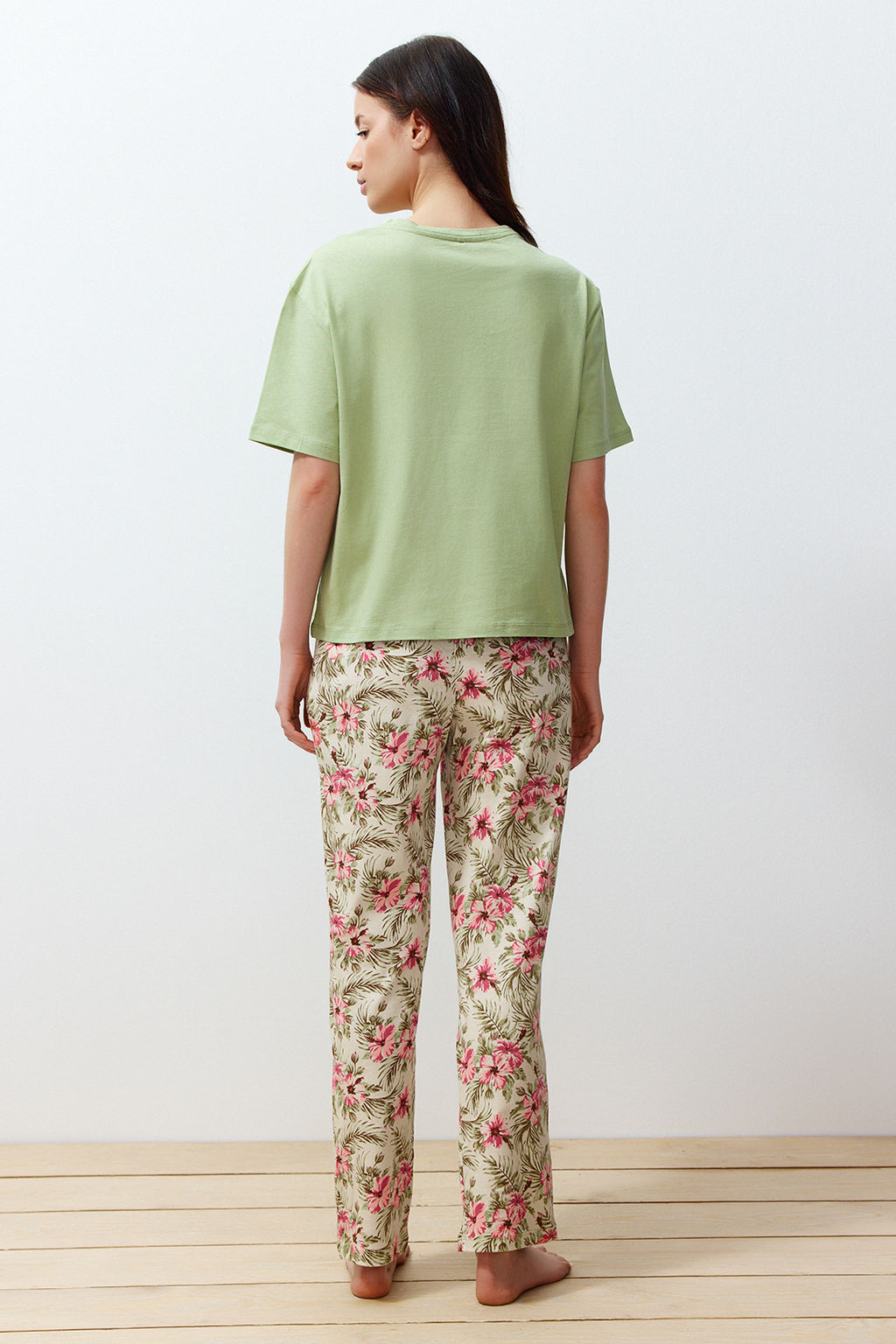 Trendyolmilla Fusya-Cok Renkli %100 Pamuklu Cicekli Orme Pijama Tak?m? THMSS24PT00230  фото 12