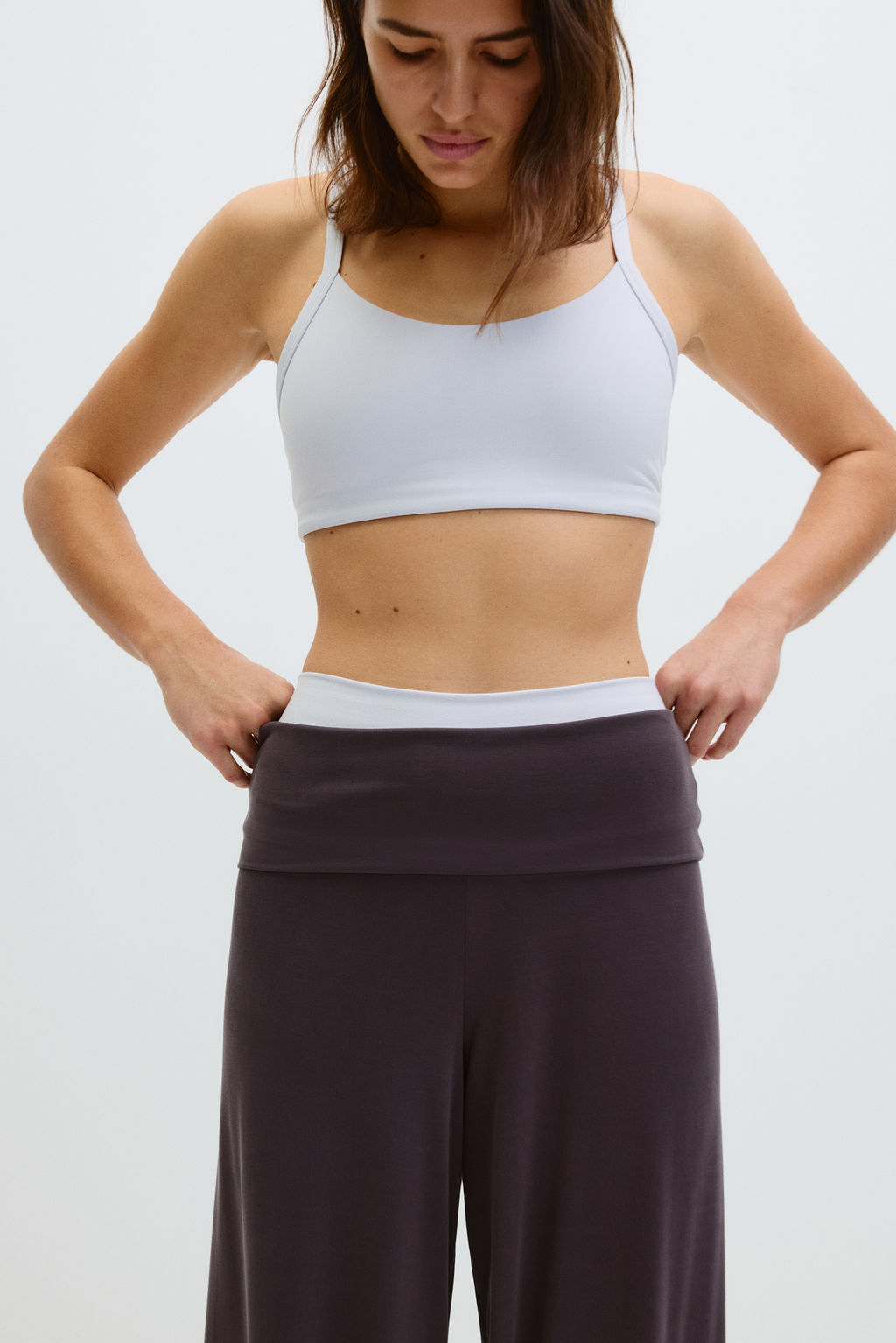 Pantal?n de yoga con cintura plegable - H&m фото 5