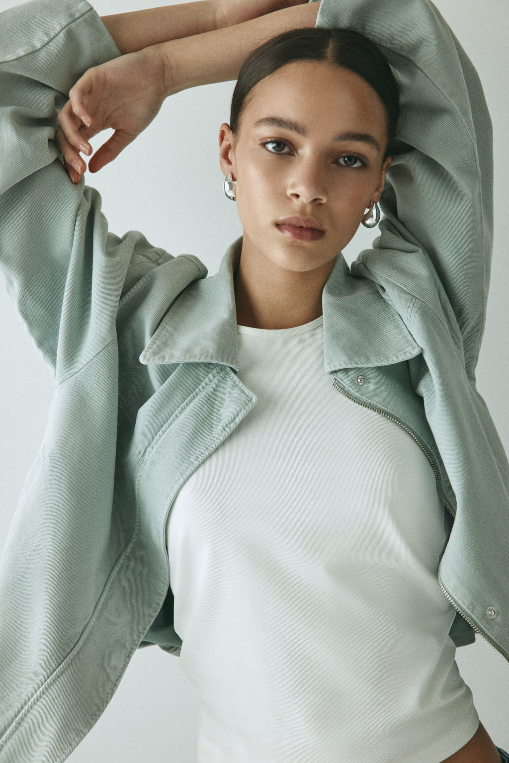 Cazadora bomber con cuello - H&m фото 10