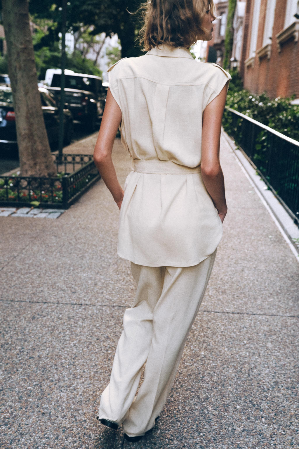 LONG WAISTCOAT WITH LINEN BELT