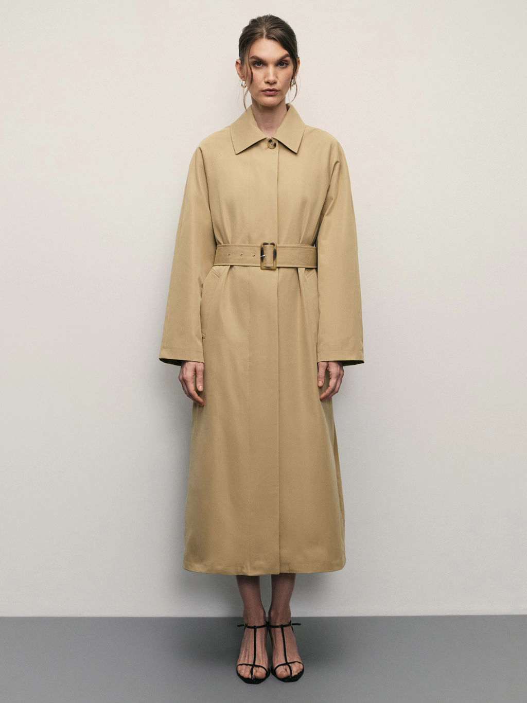 Плащ с поясом / Zarina  фото 4