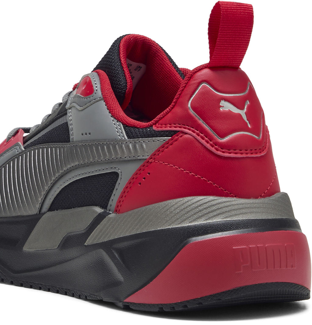 Кроссовки взрослые