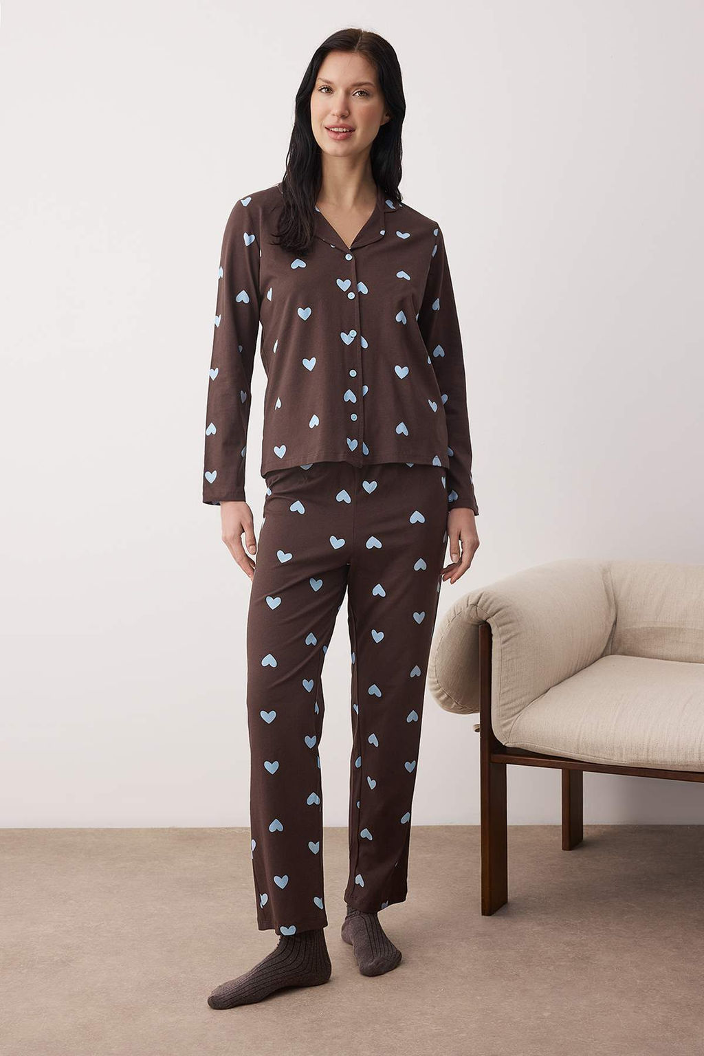 Kahverengi-Mavi %100 Pamuklu Kalp Desenli Orme Pijama Tak?m? THMAW21PT0548