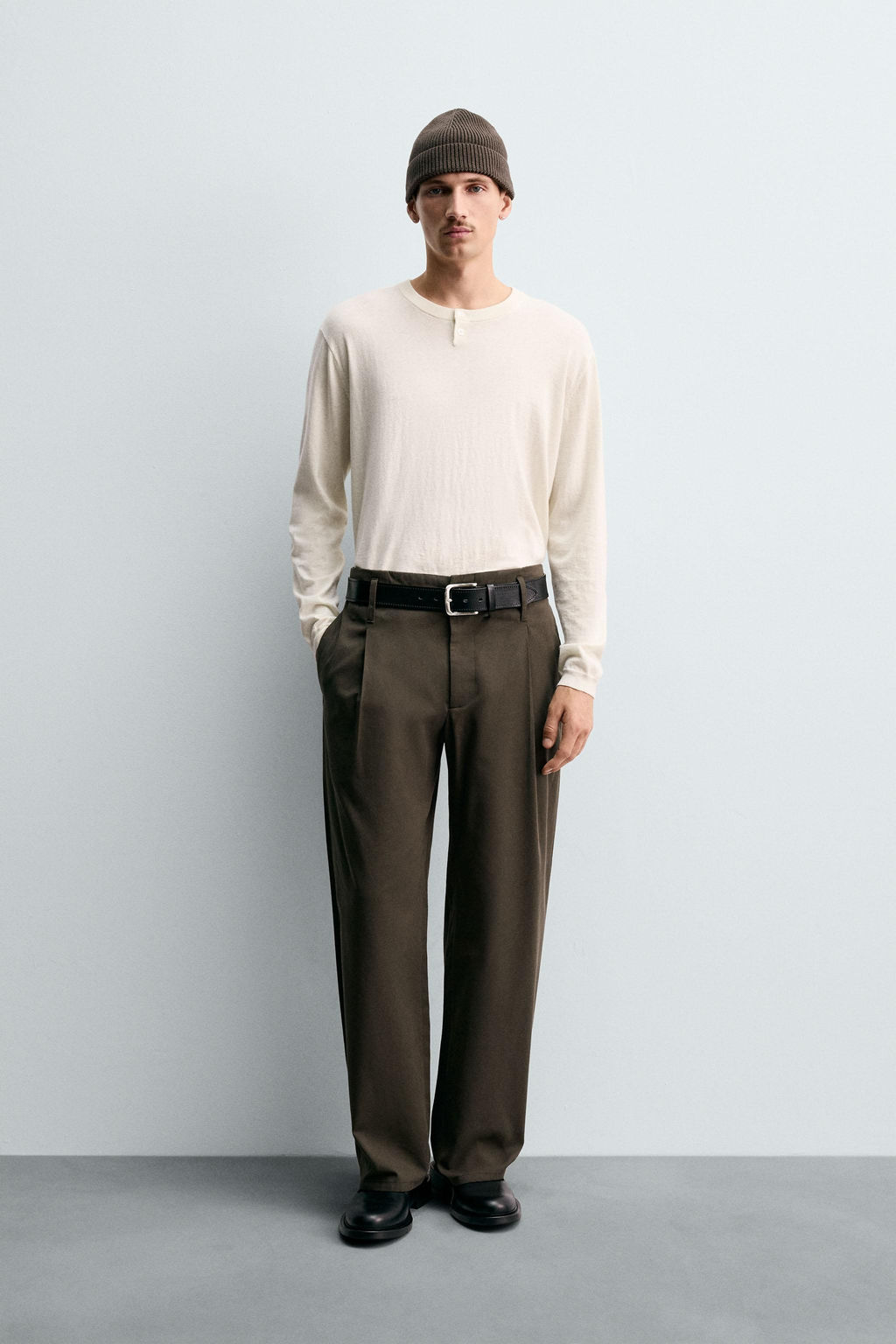 COTTON-CASHMERE BUTTON NECK SWEATER
