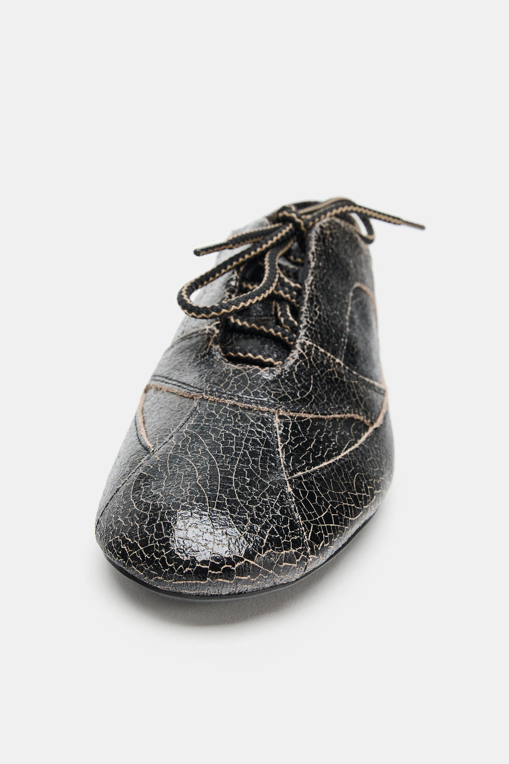 WORN EFFECT LEATHER SHOES - Zara фото 5