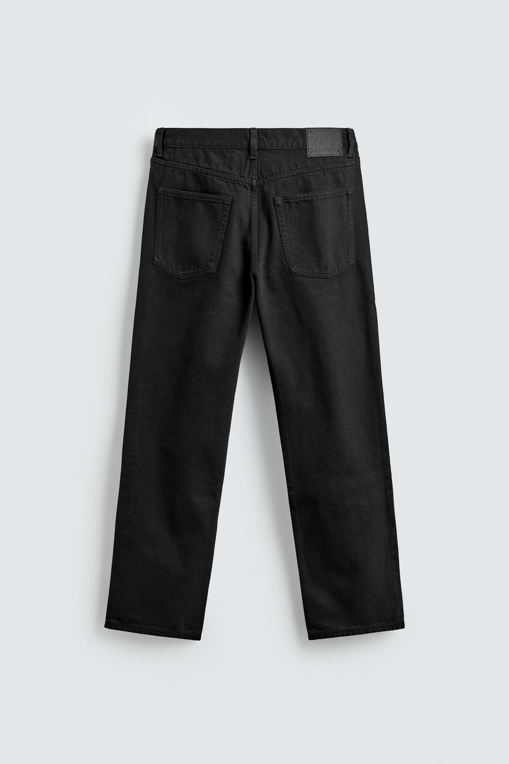 STRAIGHT ANKLE FIT JEANS