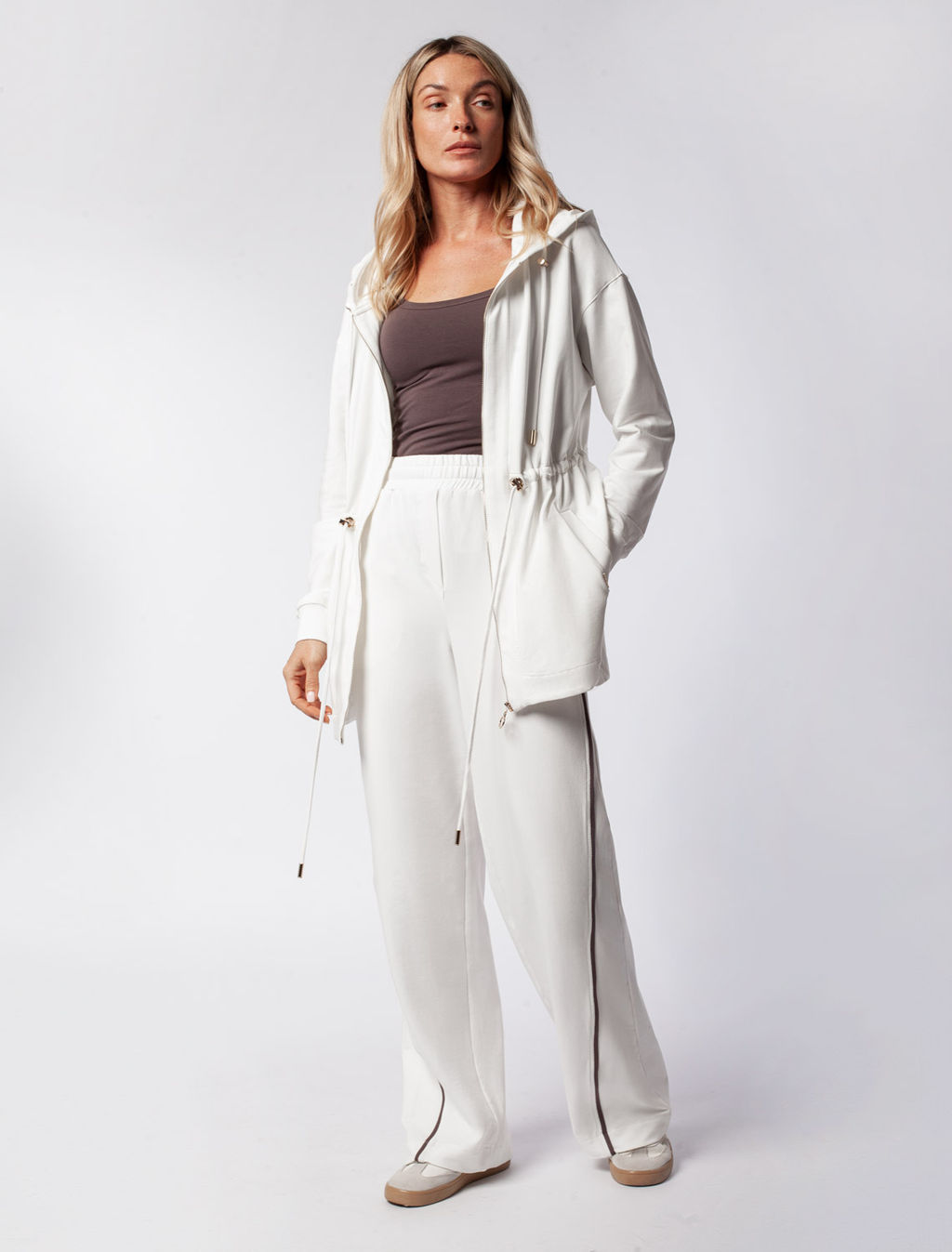 VILATTE / Свободные брюки из эластичного футера двухнитки  фото 8