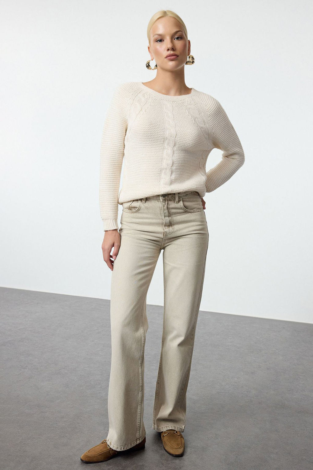 Zumrut Yesili Yumusak Dokulu Sac Orgulu Dikissiz Triko Kazak TWOAW25KZ00047 - Trendyolmilla фото 6