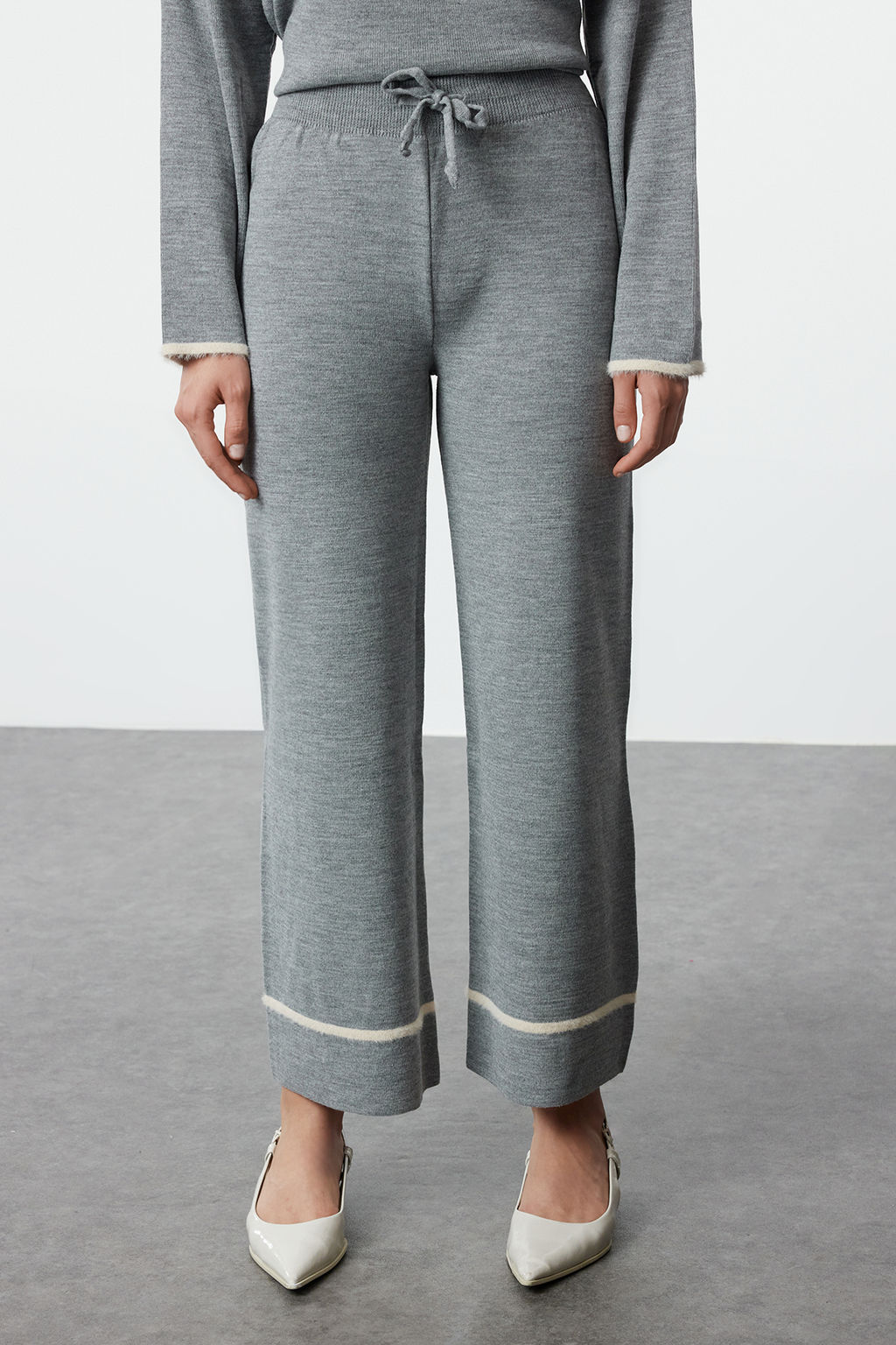 Antrasit Genis Kal?p Tuylu Iplik Triko Alt-Ust Tak?m TWOAW24AU00099