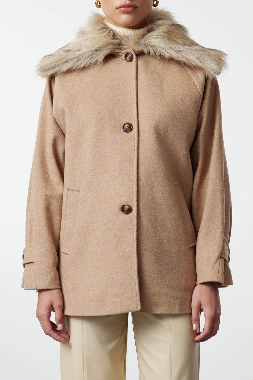 Bej C?kar?labilir Yaka Kurk Detayl? Regular Midi Yunlu Kaban TWOAW25KB00070