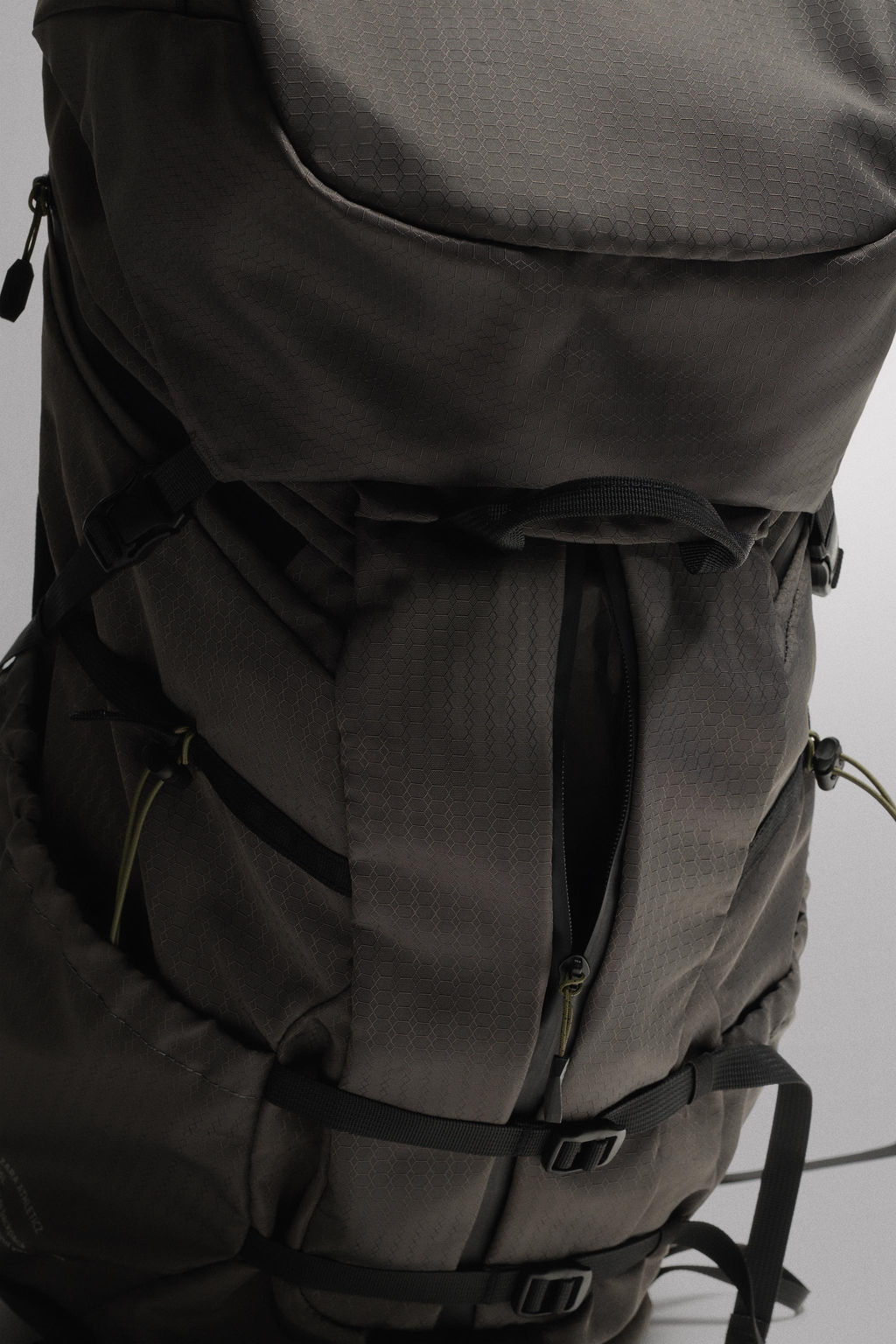 SKI SPORTS BACKPACK - Zara фото 9