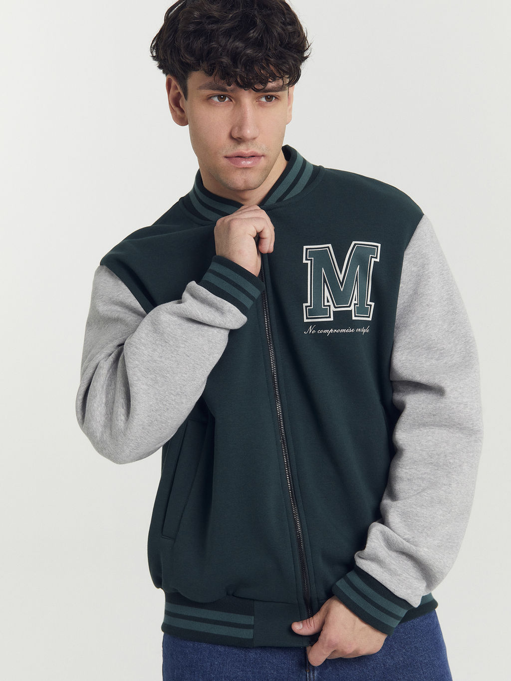 Жакет мужской в темно-зеленом цвете с печатью т.зеленый +печать 121187 - Mark formelle фото 4