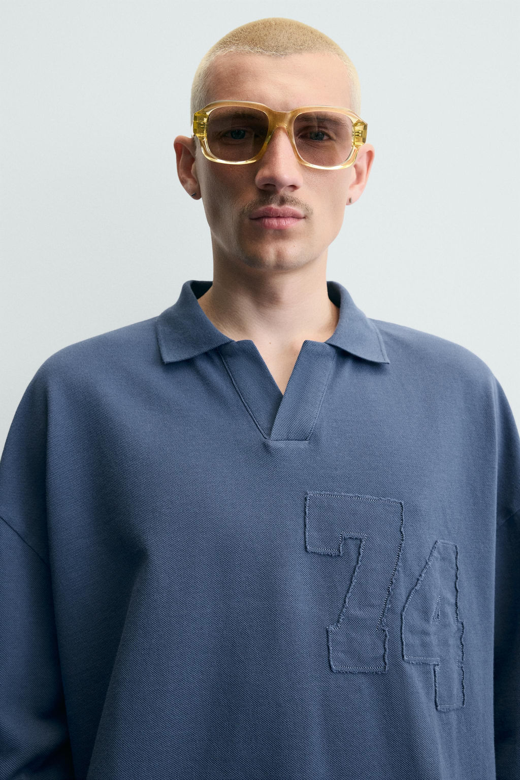 POLO PIQU? RELAXED FIT PARCHE N?MEROS / Azul - Zara фото 5