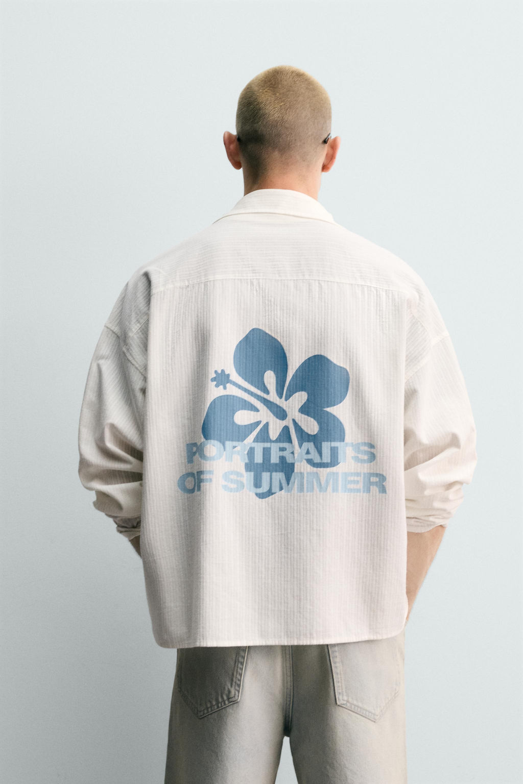 CAMISA RELAXED FIT ESTAMPADO FLORES / Blanco