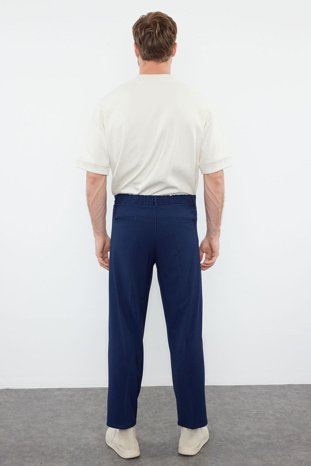 Lacivert Pileli Klasik Baggy Fit Kumas Pantolon TMNSS24PL00024