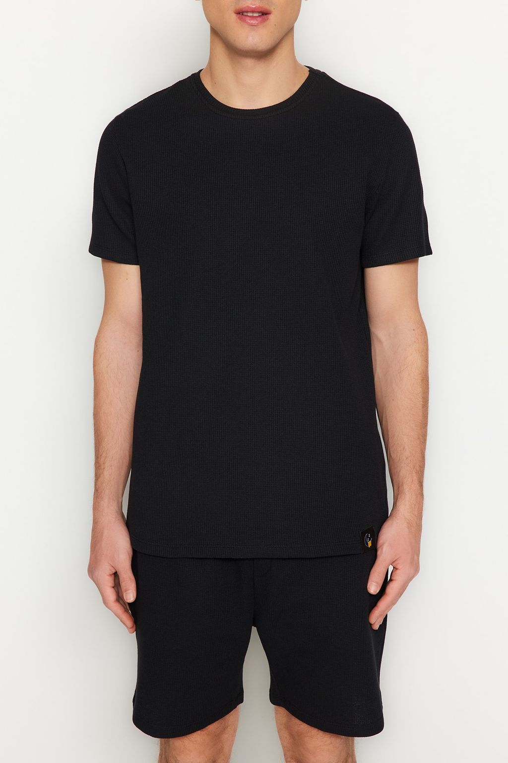 TRENDYOL MAN Siyah Regular Fit Sortlu Pijama Tak?m? TMNSS23PT00036 - Trendyolmilla фото 13