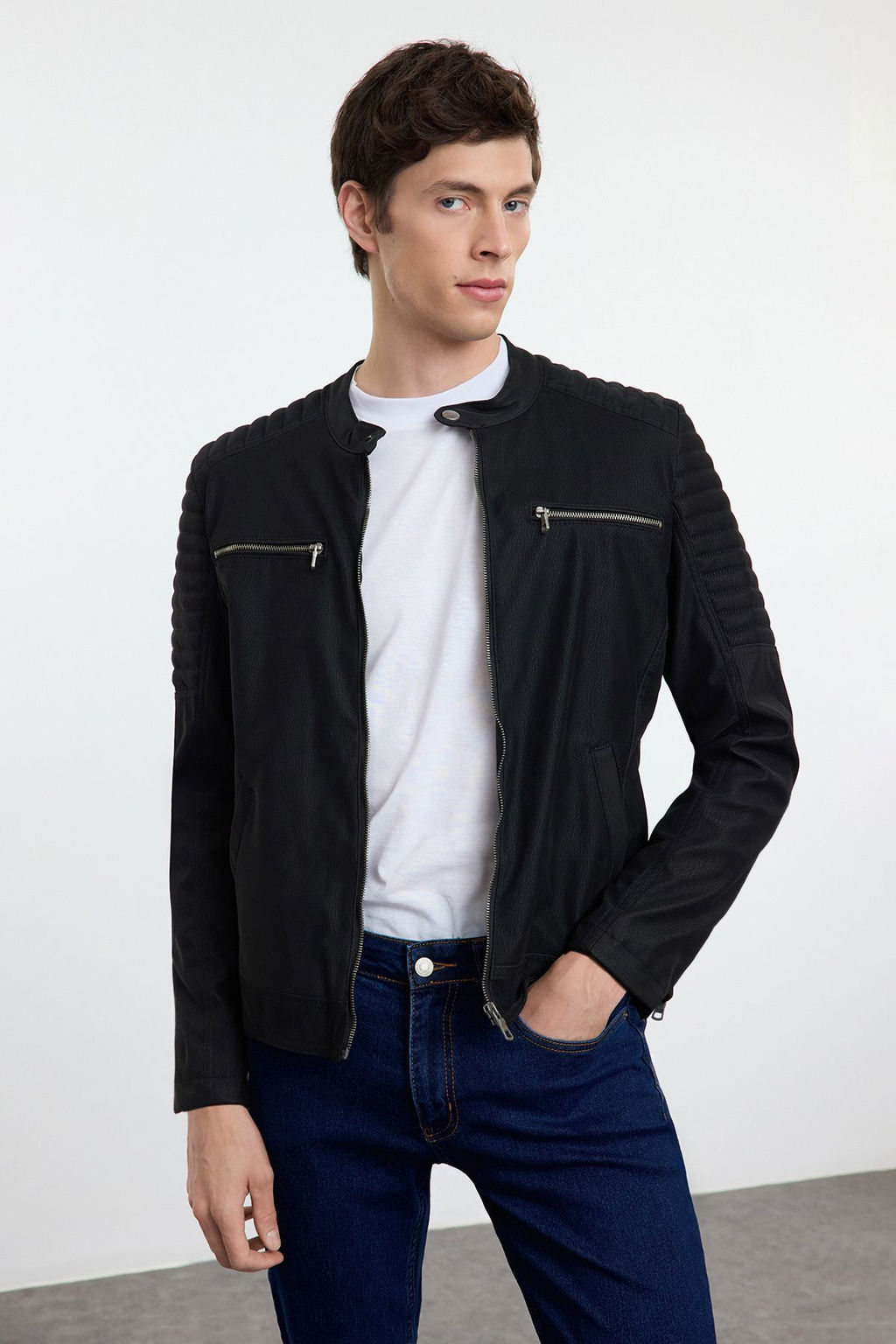 TRENDYOL MAN Siyah Slim Fit Fermuar Detayl? Deri K?sl?k Ruzgara ve Suya Dayan?kl? Biker Ceket Mont TMNAW25MO00046 - Trendyolmilla фото 2