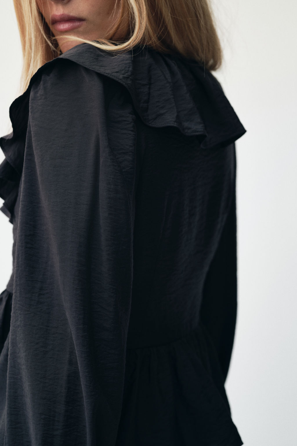 Blusa de volantes - H&m фото 6