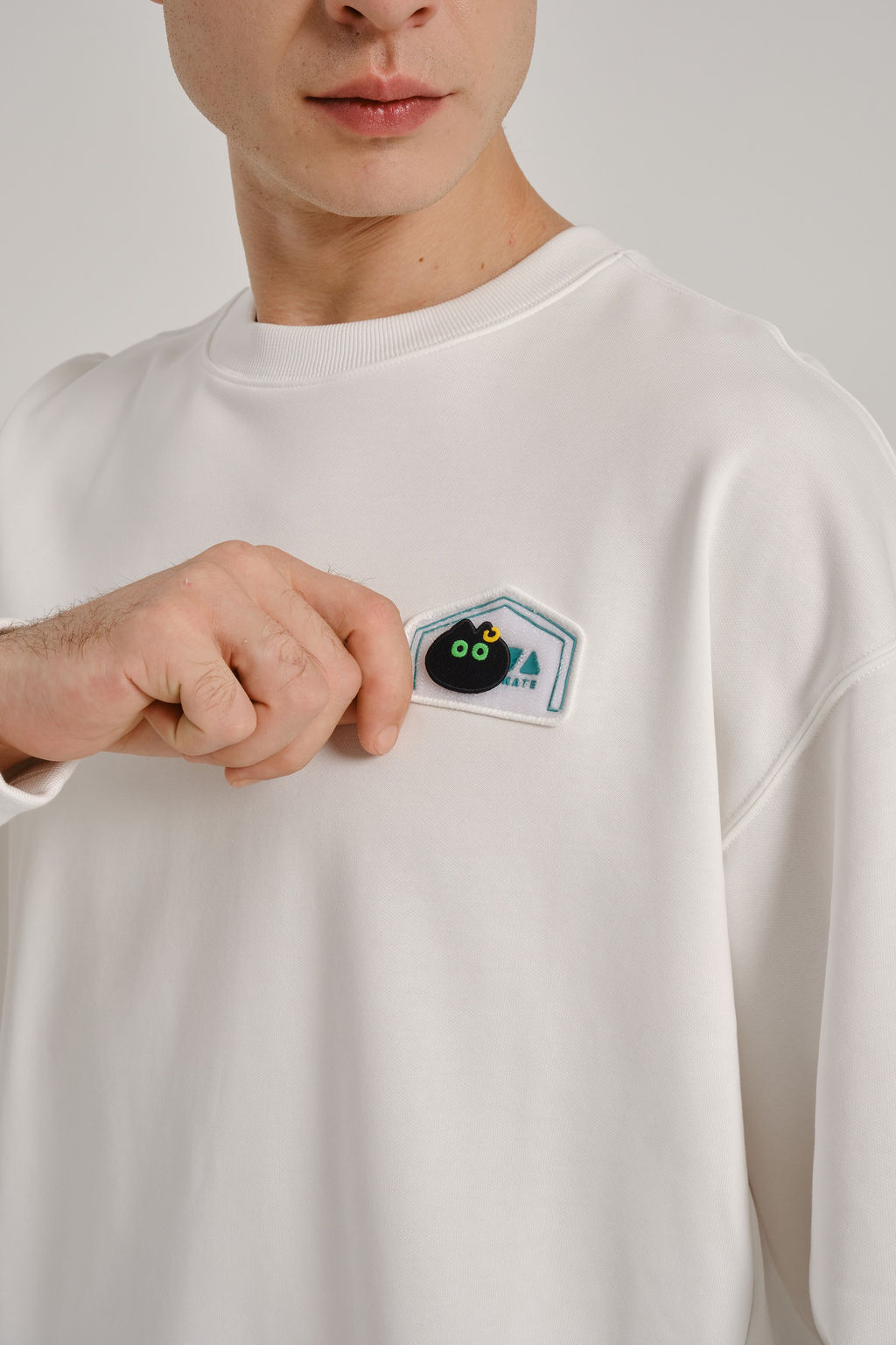 Свитшот Белый