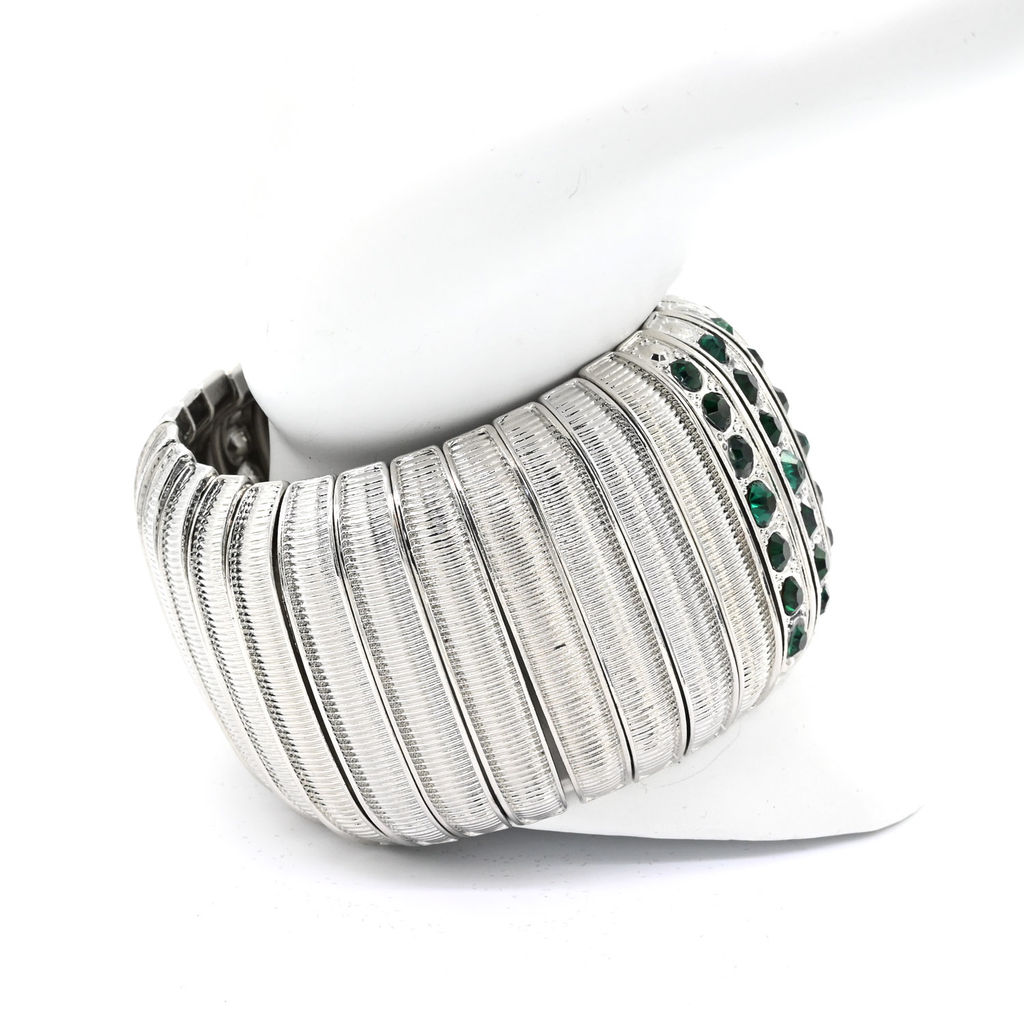 Металлический широкий браслет с цирконом цв.зеленый