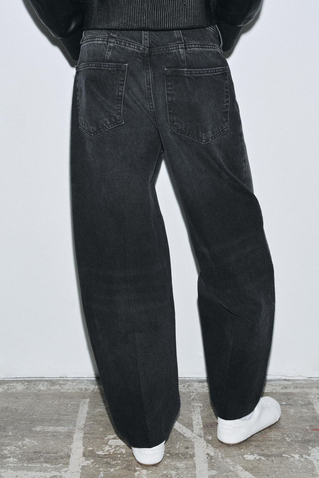 ZW COLLECTION HIGH-WAIST TAPERED JEANS - Zara фото 3