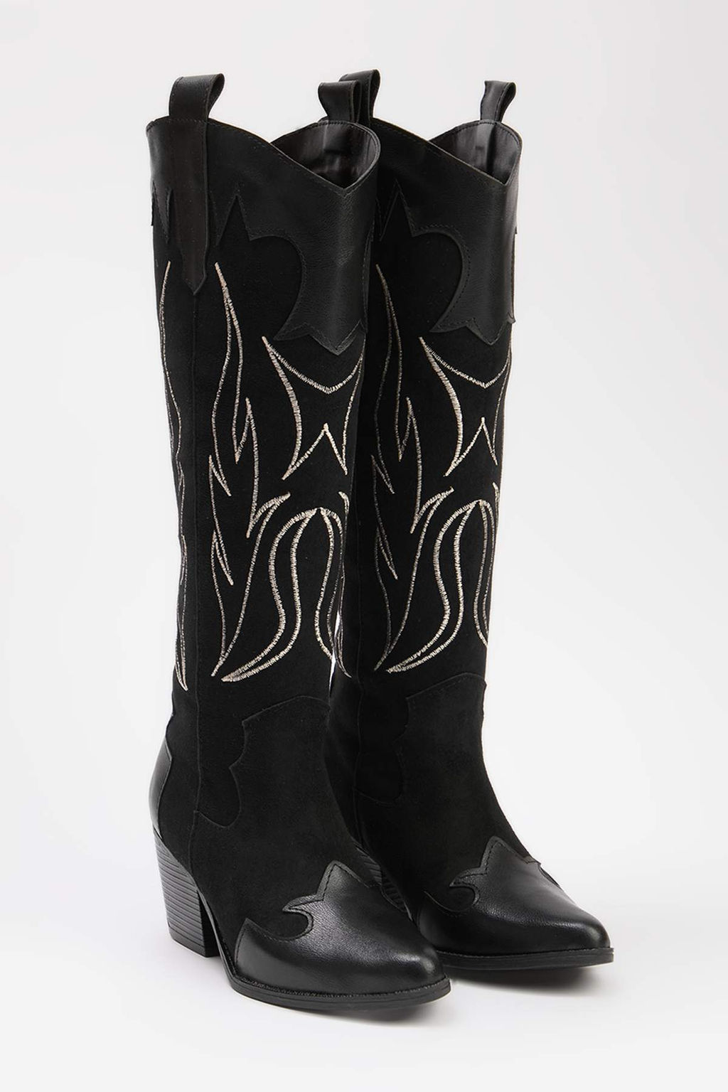 Siyah Isleme Detayl? Kad?n Kovboy Cizme TAKAW26CZ00044 - Trendyolmilla фото 2
