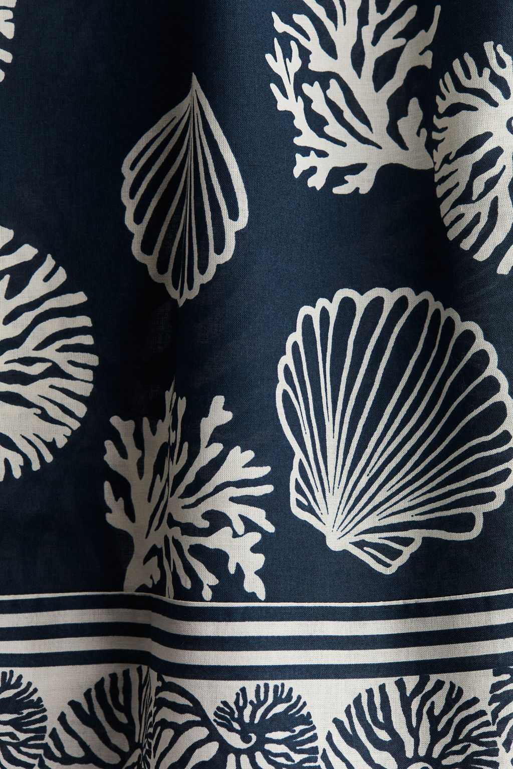 Pantal?n corto estampado con cord?n de ajuste - H&m фото 4