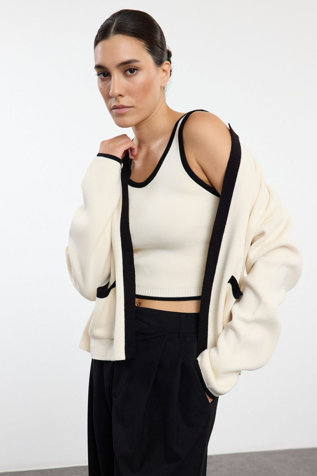 Tas Renk Bloklu Triko 2li Bluz-H?rka Tak?m TWOAW25HI00058