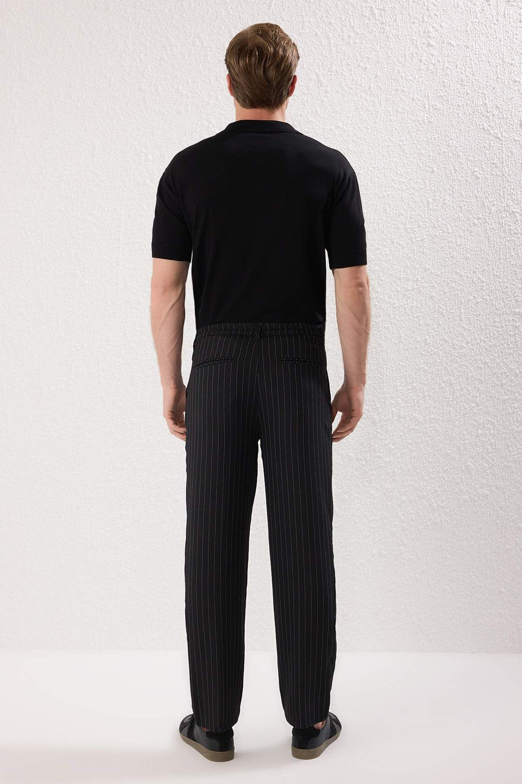 TRENDYOL MAN Siyah Pileli Klasik Baggy Fit Kumas Pantolon TMNSS24PL00024 - Trendyolmilla фото 6