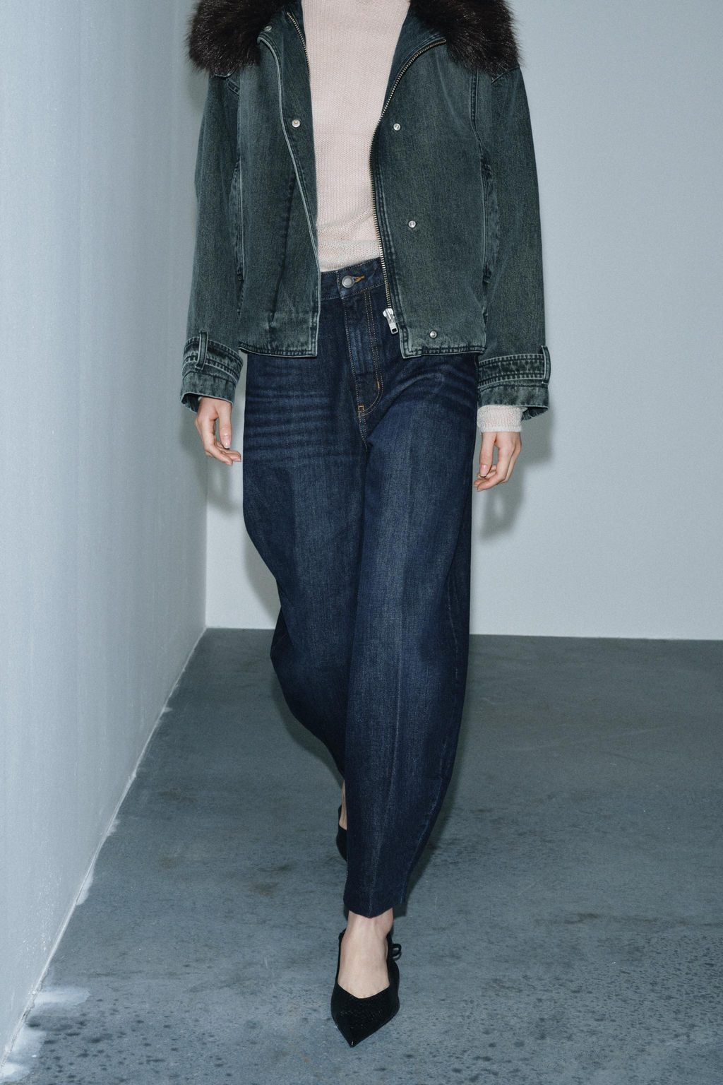 ZW COLLECTION BARREL HIGH-WAIST JEANS - Zara фото 7