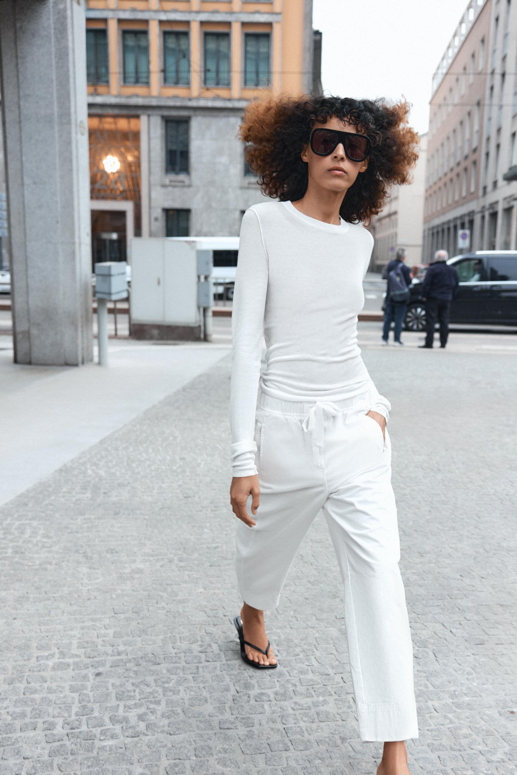 PANTAL?N CINTURA EL?STICA / Blanco - Zara фото 5