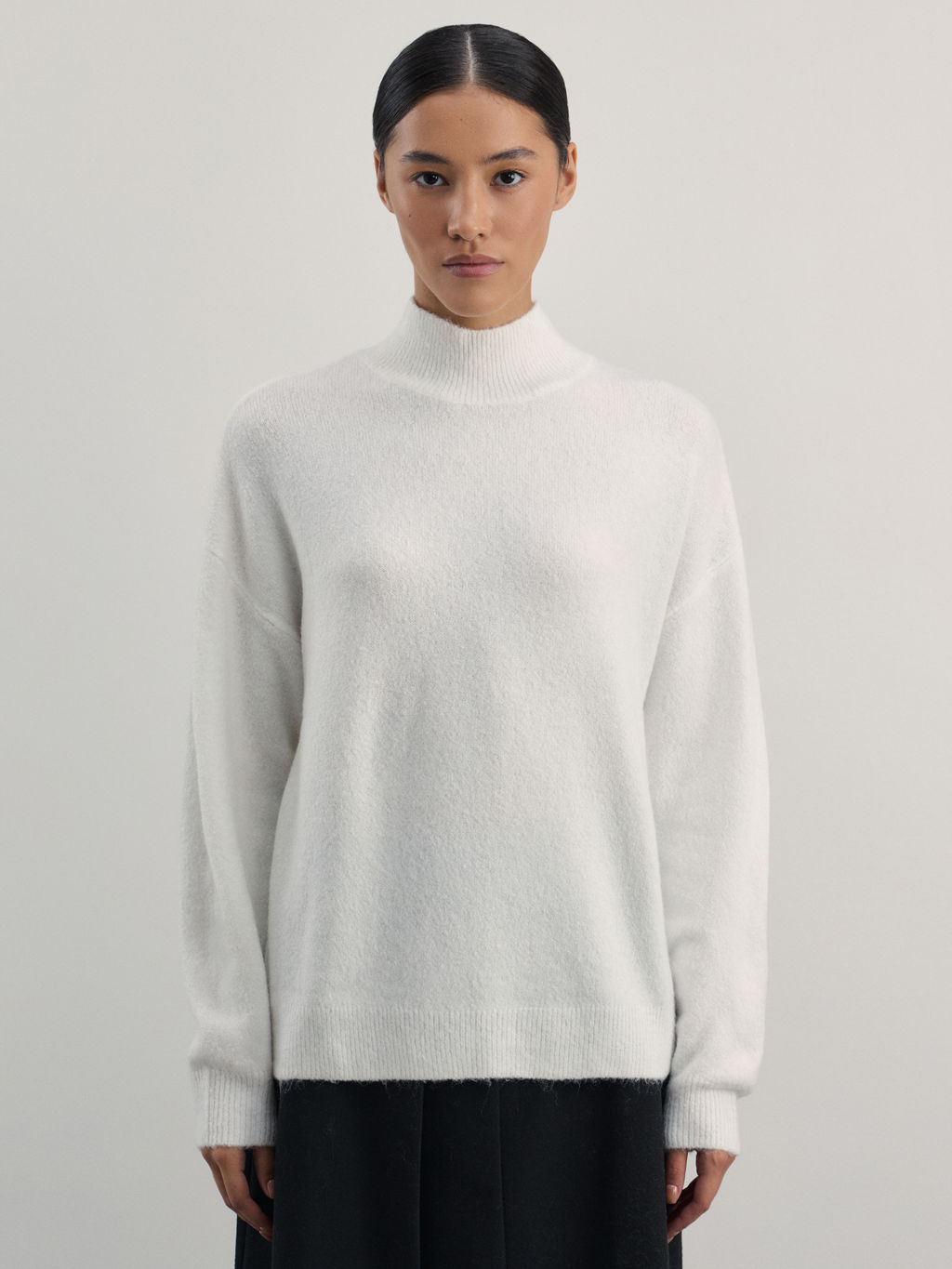 Базовый джемпер с воротником стойкой / Zarina  фото 3