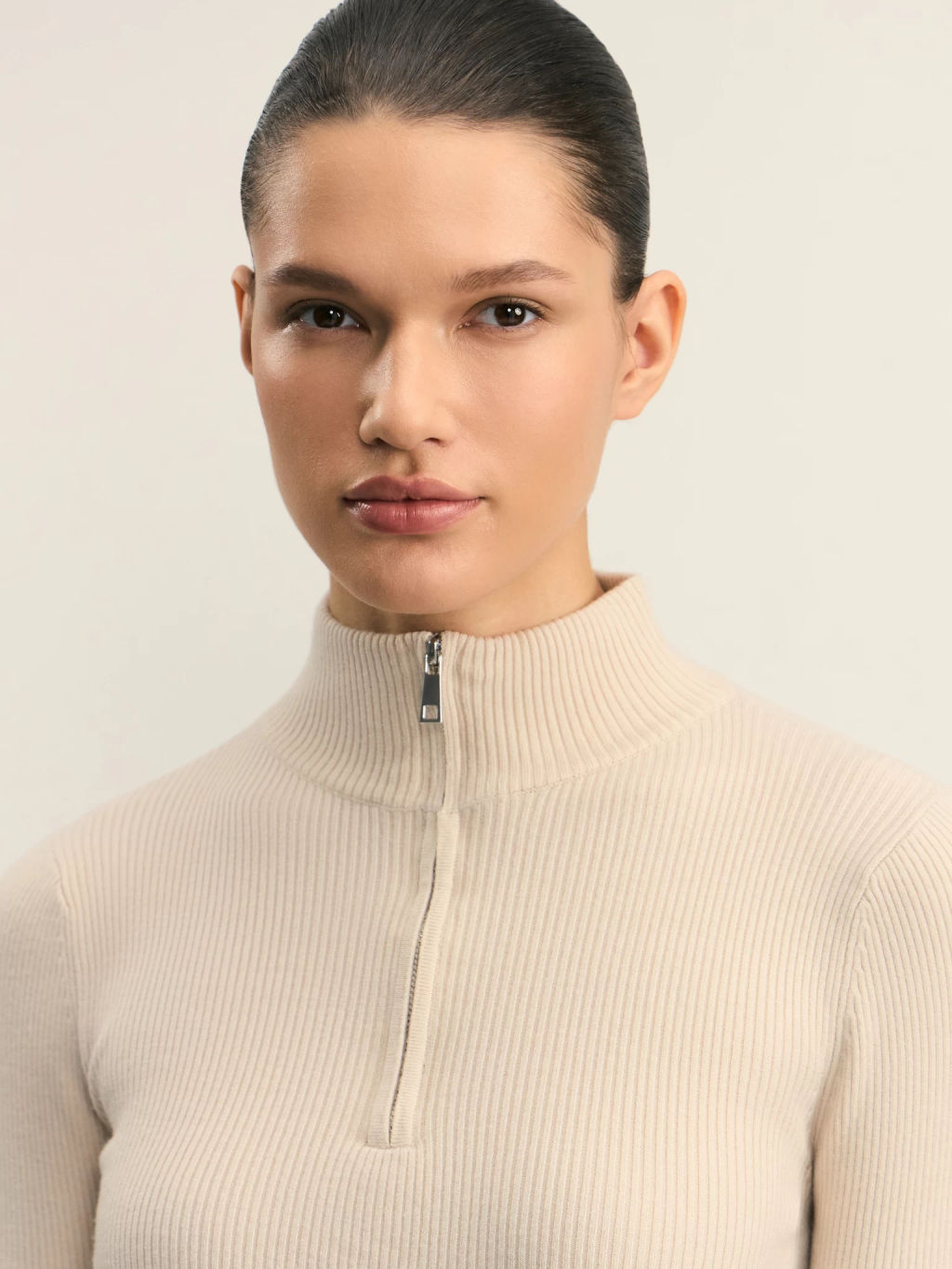 Джемпер в рубчик с молнией / Zarina  фото 6