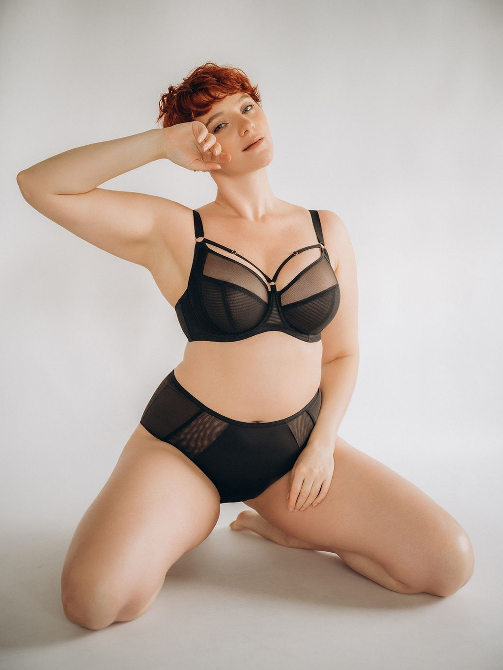 Комплект нижнего белья Indefini (Арт.4225WXY-K)  фото 6