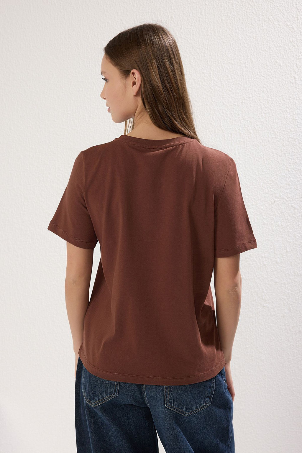 TRENDYOLMILLA Beyaz %100 Pamuk Nak?sl? Regular/Normal Kal?p Orme T-Shirt TWOSS24TS00160 фото 4