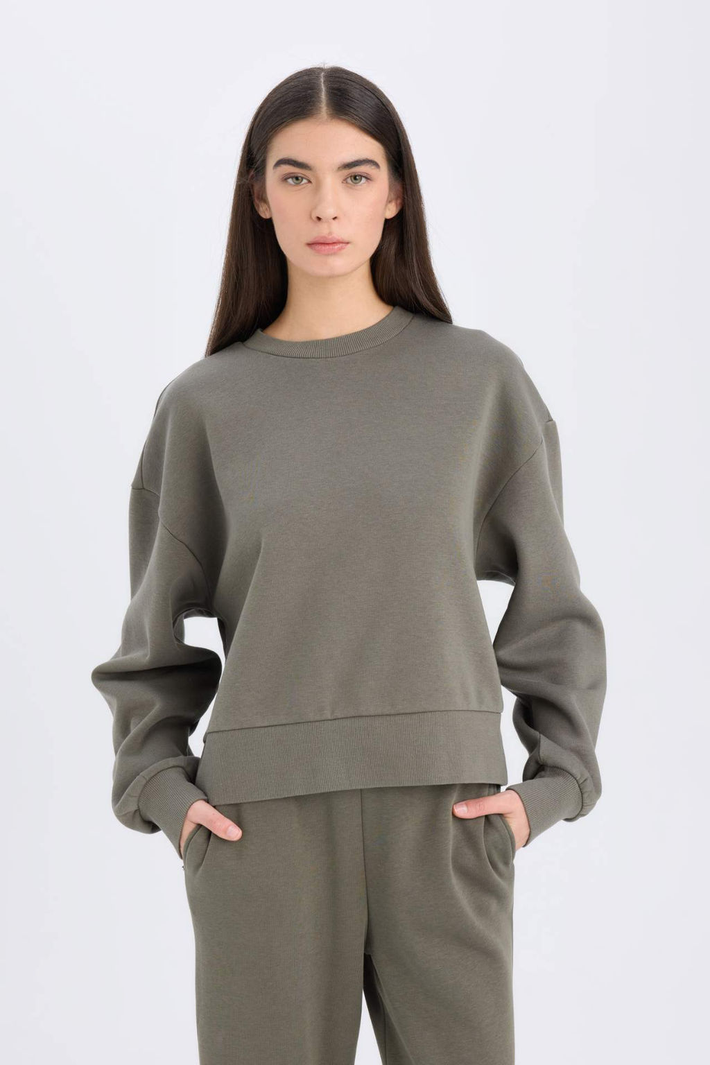 Relax Fit Bisiklet Yaka Kal?n Basic Duz Sweatshirt - Defacto фото 6
