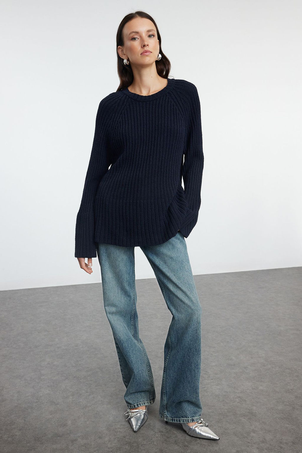 More Sustainable Kahverengi Genis Kal?p Peplum Detayl? Pamuklu Triko Kazak TWOAW25KZ00305 - Trendyolmilla фото 18