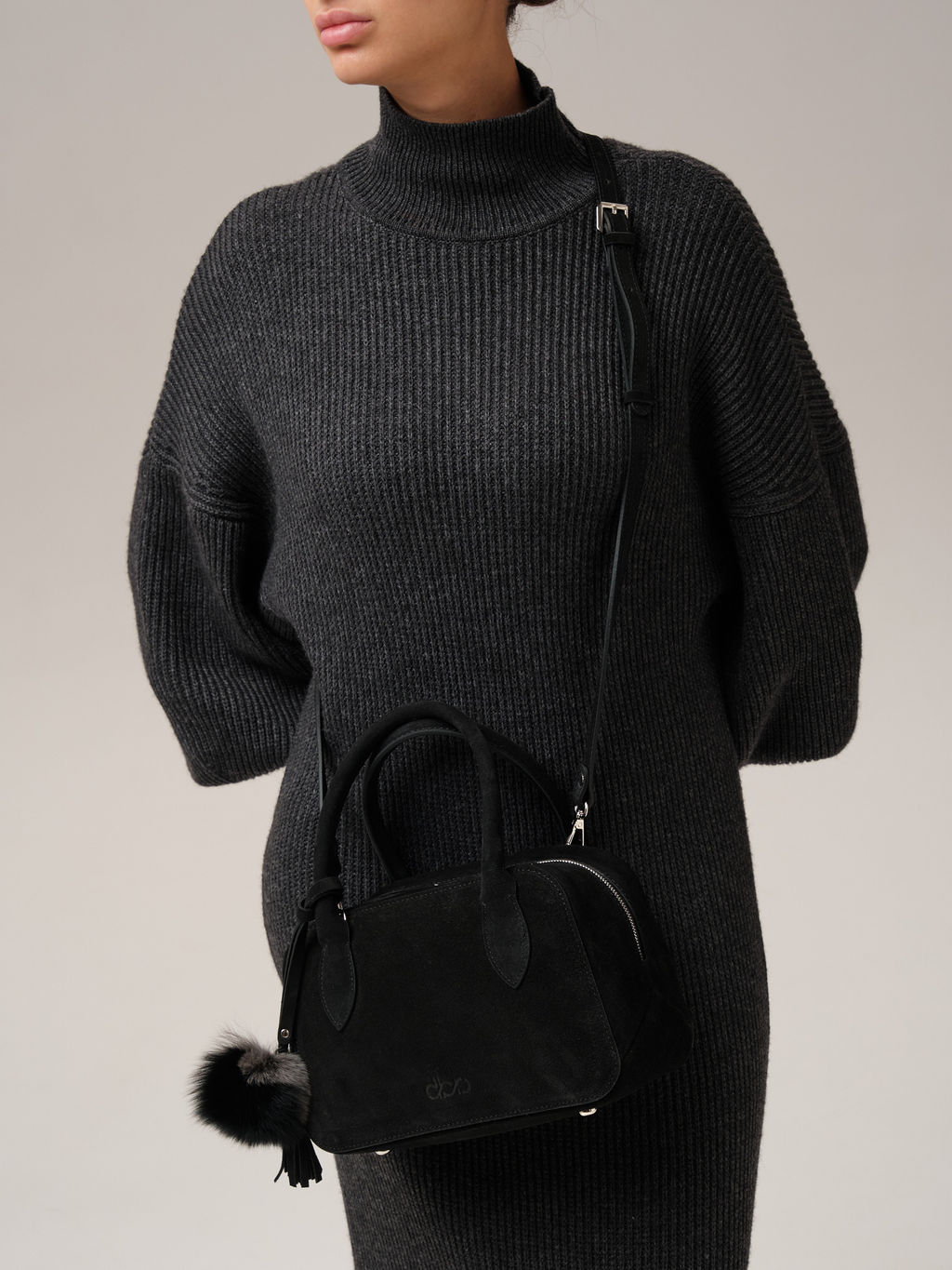 Замшевая сумка Polly DBR 31348 черный фото 8