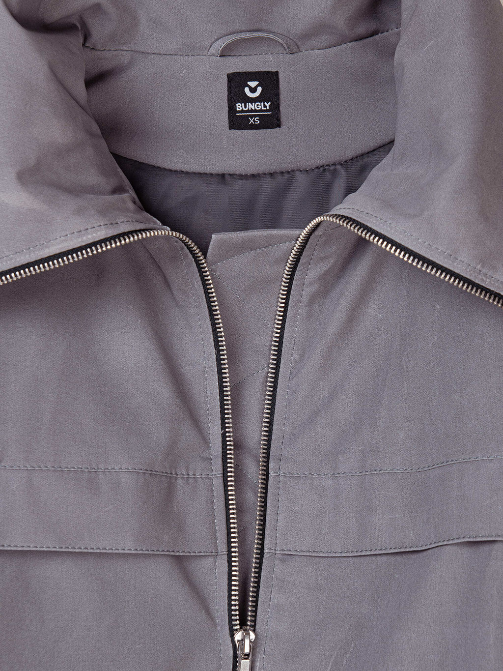 Бомбер из термохрома "Пепел" женский