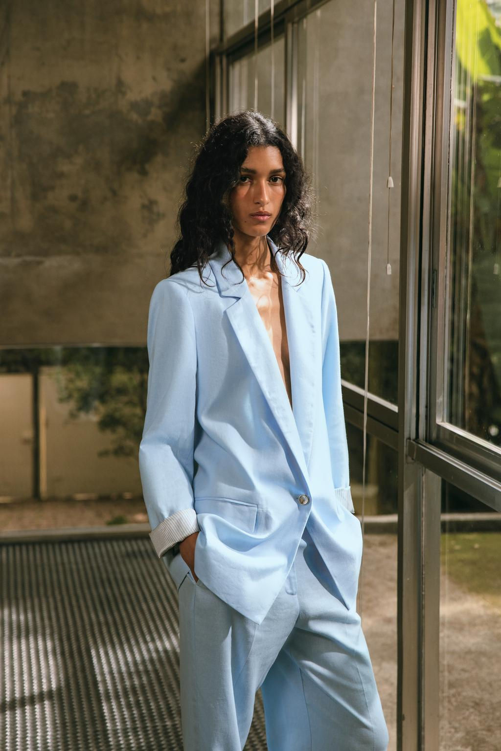 LINEN BLEND BLAZER WITH PRINTED CUFFS - Zara фото 11