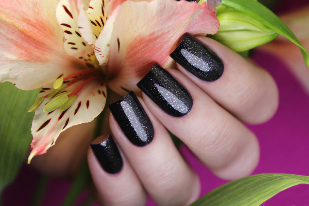 El Corazon 423/ 957 active Bio-gel Eastern Organza