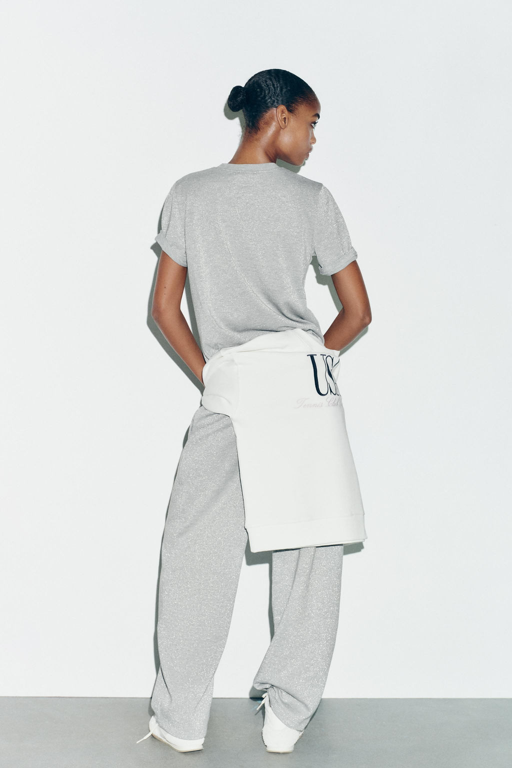 T-SHIRT WITH METALLIC THREAD SLOGAN - Zara фото 3