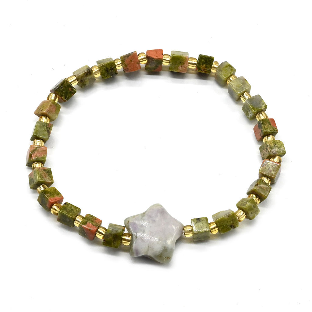 Браслет из унакита кубики 4мм со звездой 15*15мм, 17см