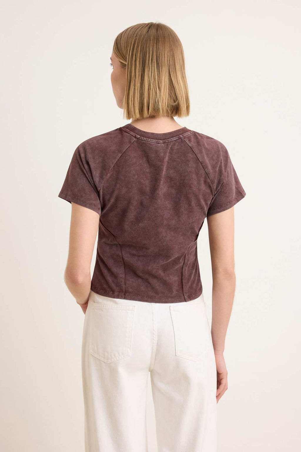 Kahverengi Duz Fitted Bisiklet Yaka Reglan Kol K?sa Uzun Pamuklu Esnek Orme T-Shirt TWOSS26TS00246 - Trendyolmilla фото 4