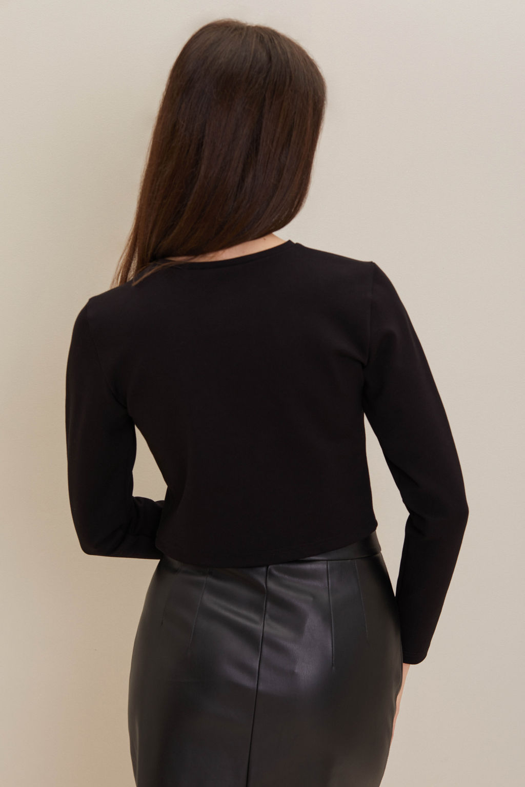 Топ женский трикотажный T-lab TL-BK-009-черный.стрейч  фото 3