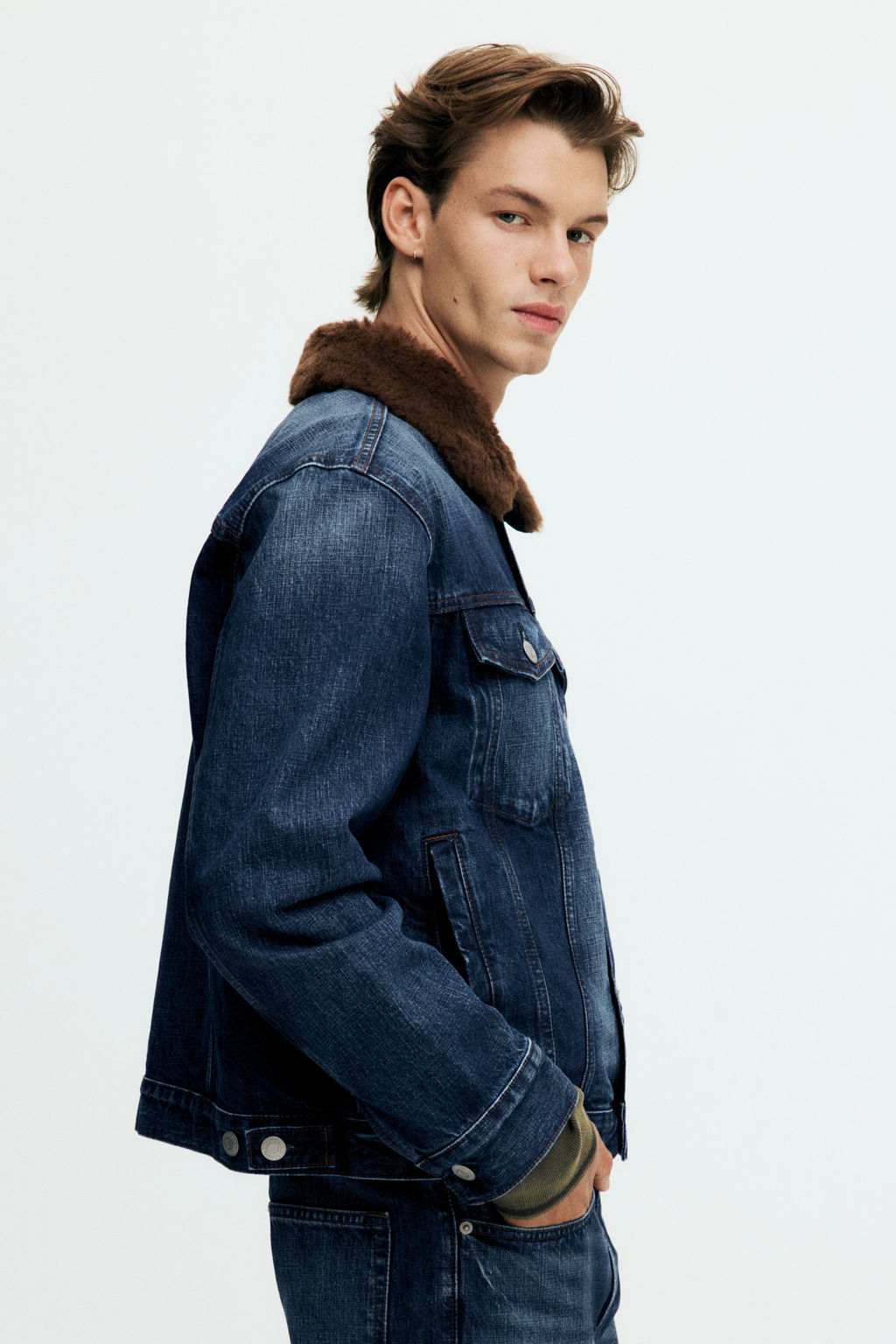 Cazadora trucker en denim con cuello - H&m фото 5