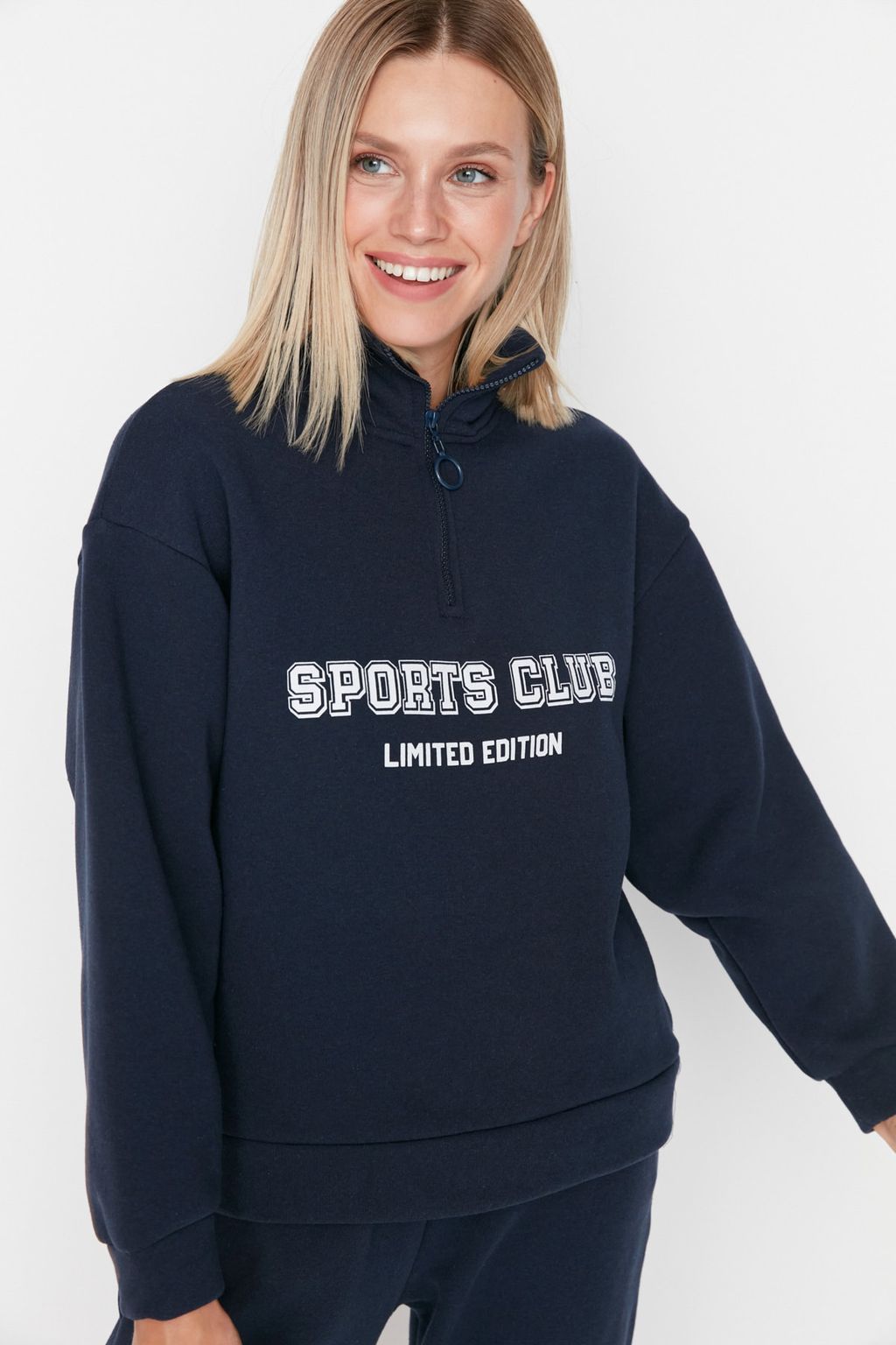 TRENDYOLMILLA Lacivert Regular/Normal Kal?p Sloganl? Fermuarl? Kal?n Ici Polarl? Sweatshirt TWOAW23SW00703  фото 2