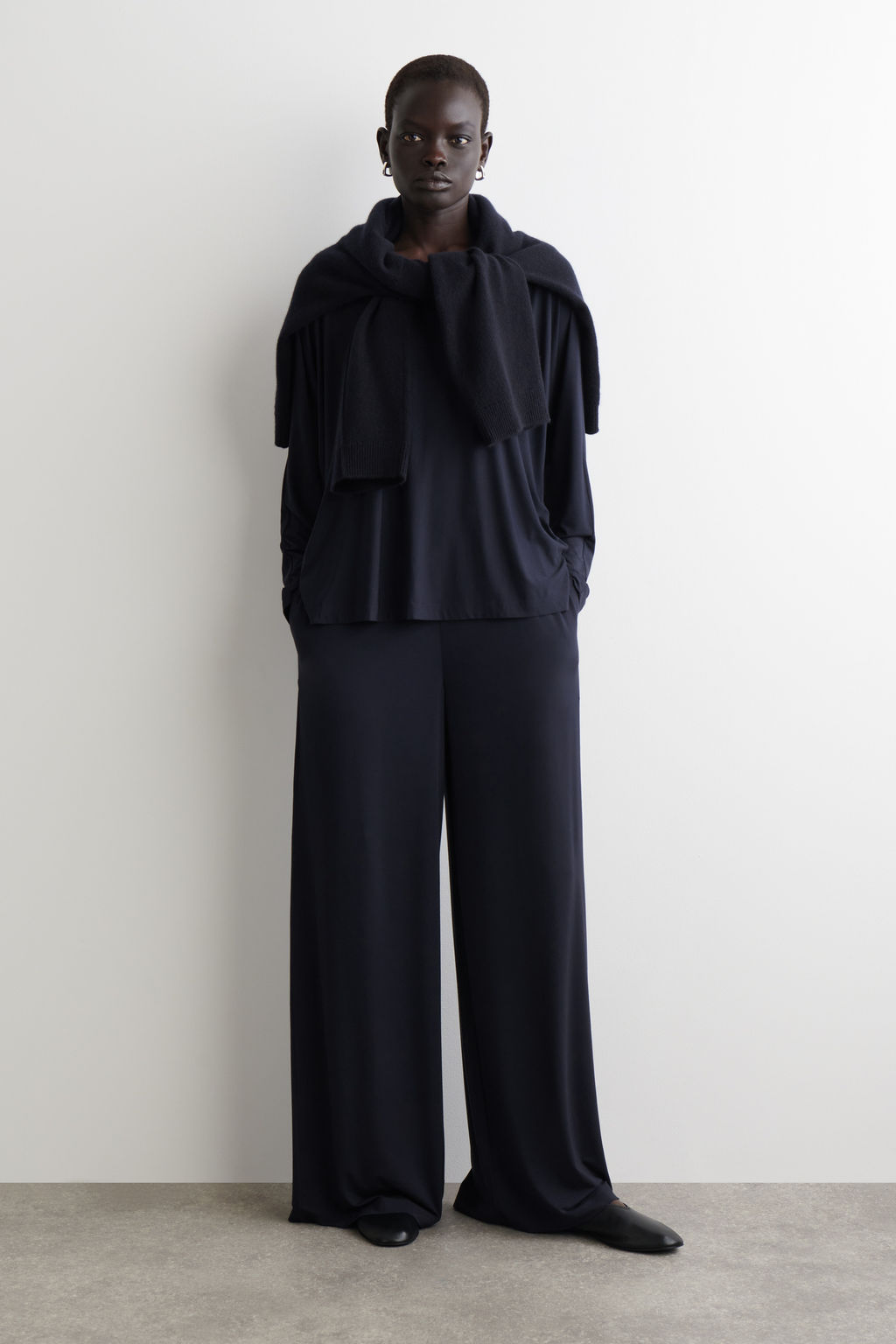 PANTAL?N WIDE LEG Y FLUIDO DE PUNTO - H&m фото 2